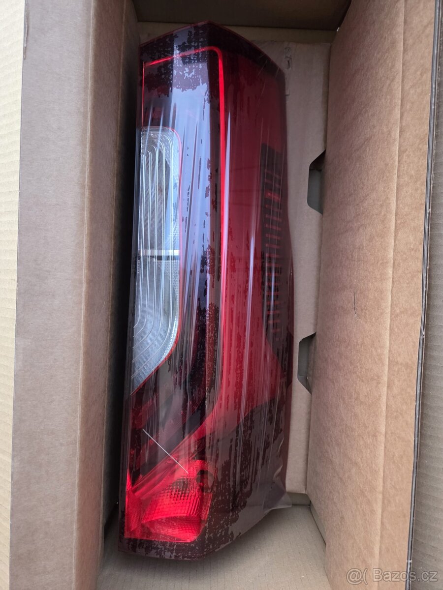 Pravé zadní LED světlo Mercedes Sprinter