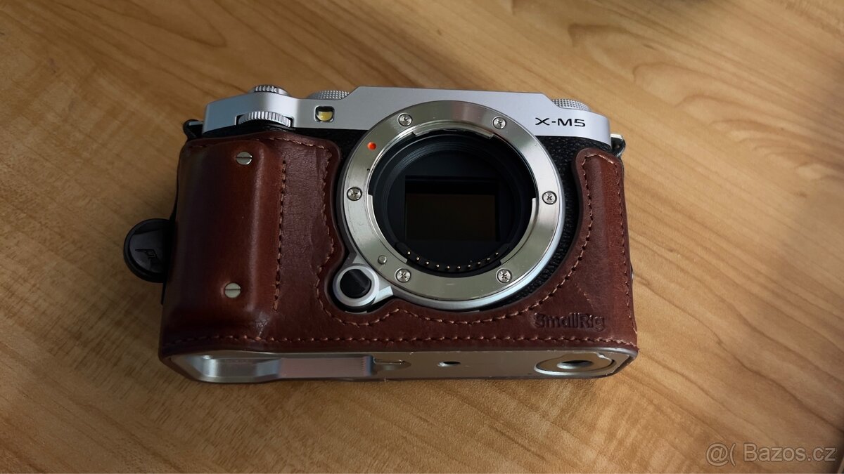 Fuji X-M5