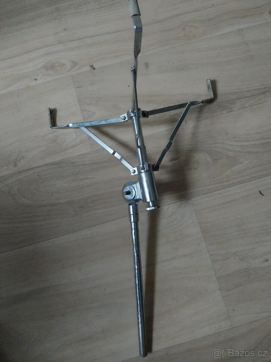 Amati 26