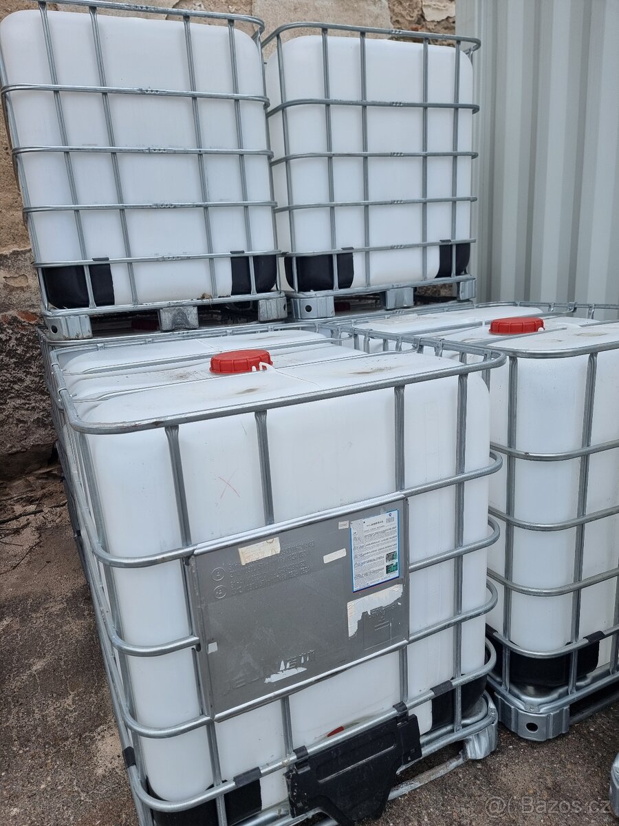 IBC nádrž, kontejner, 1000 l