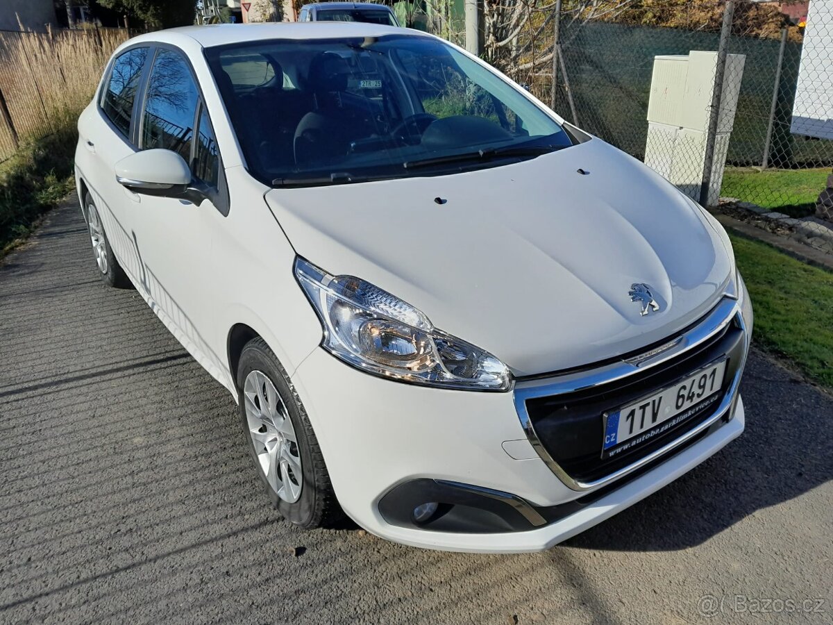 Peugot 208 1,6 HDi rok 2018
