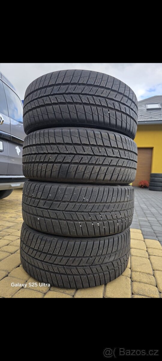 Zimní pneu Barum Polaris 5 4x7mm