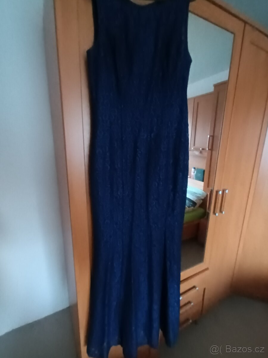 Dlouhé společenské šaty vel.38-40