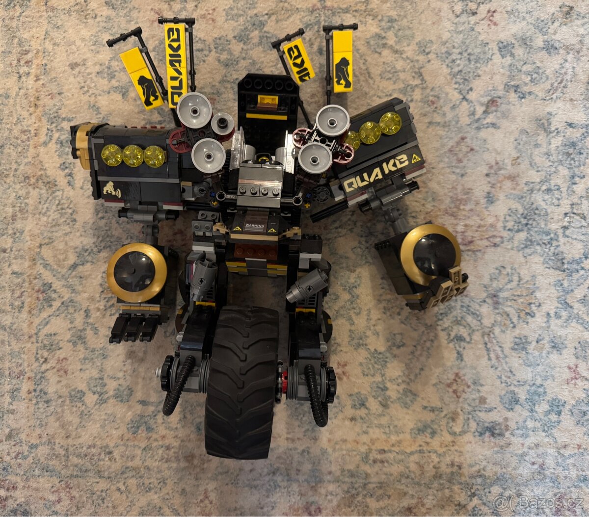 Lego ninjago robot