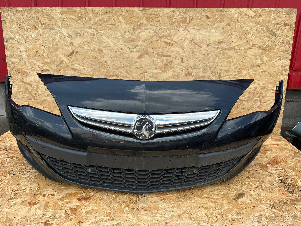 PRODÁM PŘEDNÍ NÁRAZNÍK OPEL ASTRA J 3 DVEŘ