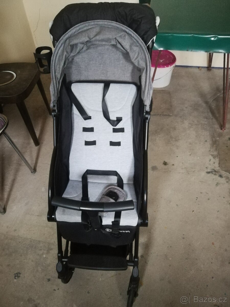 Kočárek kinderkraft