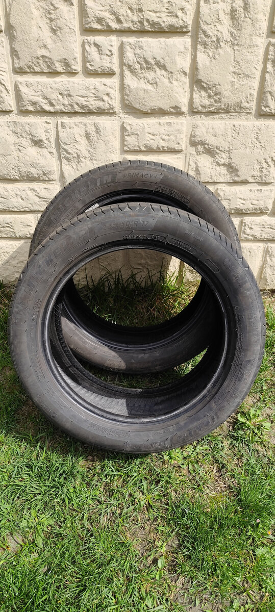 2 ks letních pneu Michelin Primacy 225/50/17 98Y