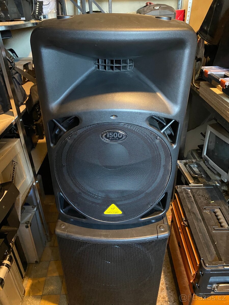 Aktivní bedny Behringer reproduktory