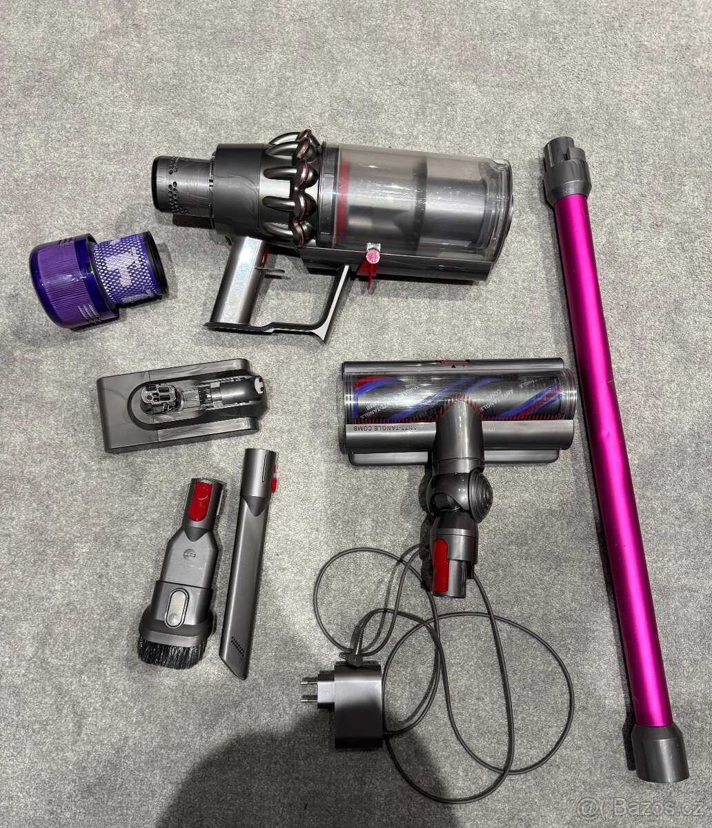 Dyson v11