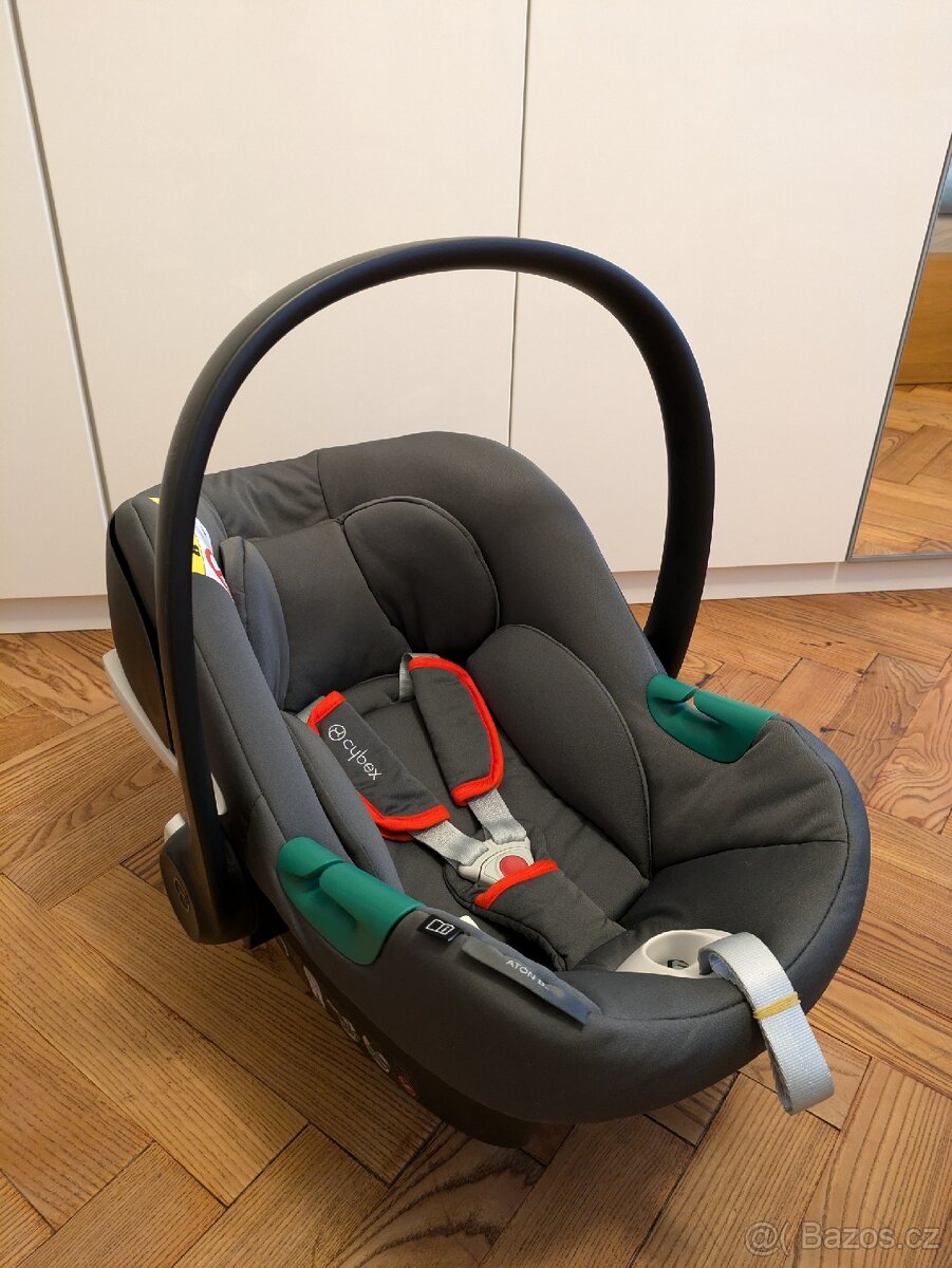 autosedačka vajíčko cybex - jako nové