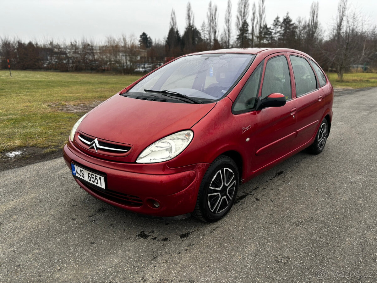 Citroën Xsara Picasso 2.0 HDI 66kW, Tažné, Nová STK