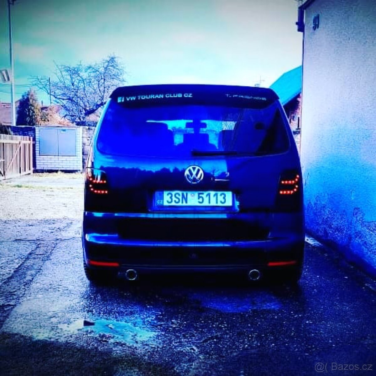 Led svetla touran
