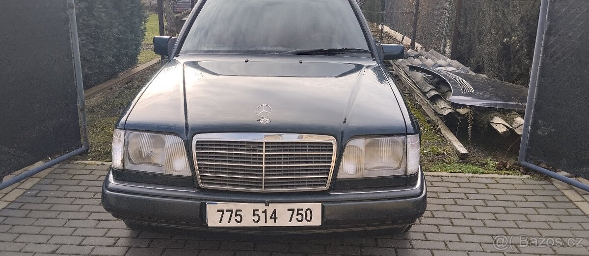 Mercedes-Benz W 124 250 D Kombi