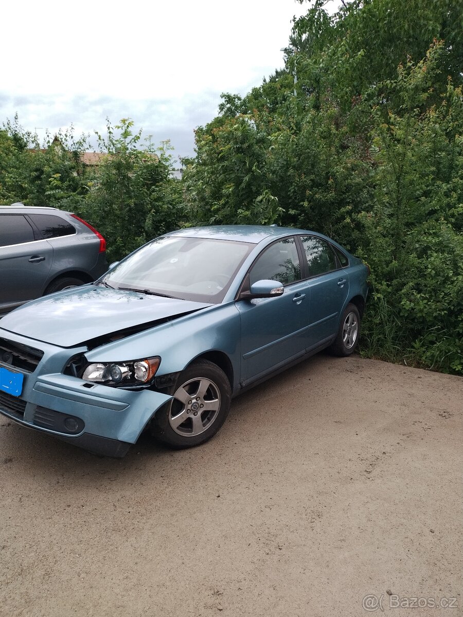 Volvo S40, 1,6 benzín