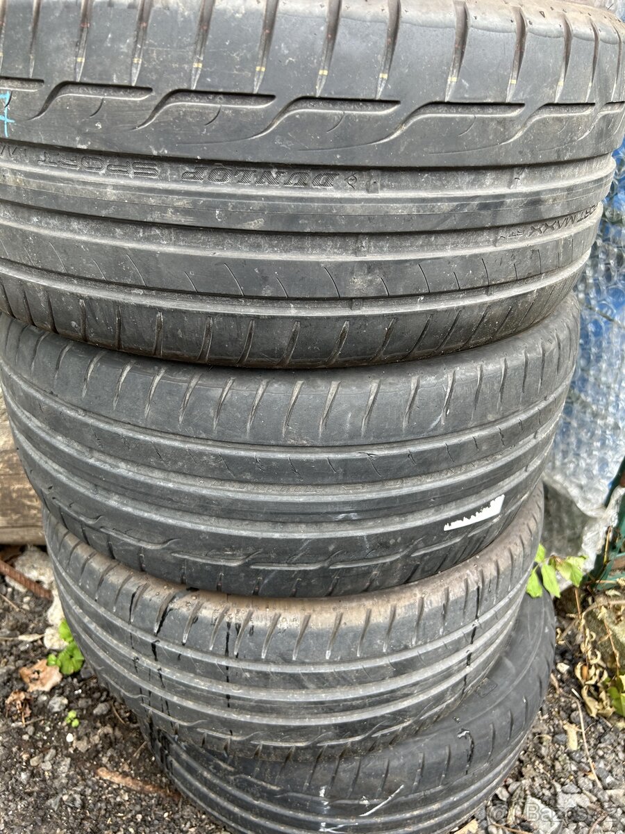 Pneumatiky 225/45 R17 letní Dunlop