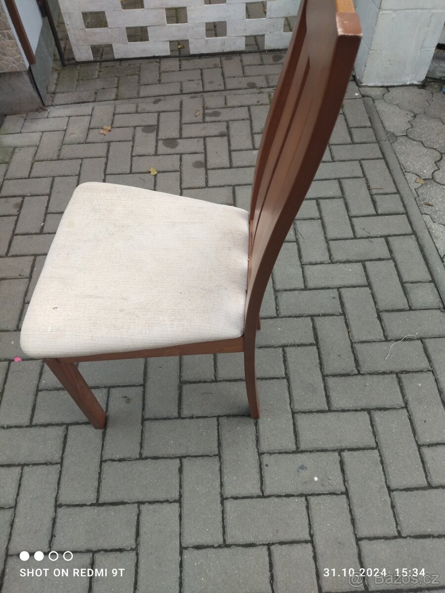 Jídelní židle