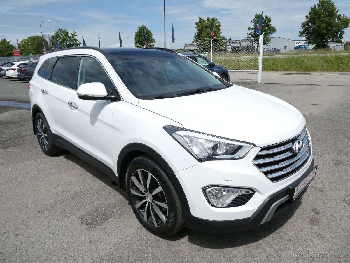 Hyundai Grand Santa Fe 2.2 CRDi 145kW 7.míst,serviska,AWD