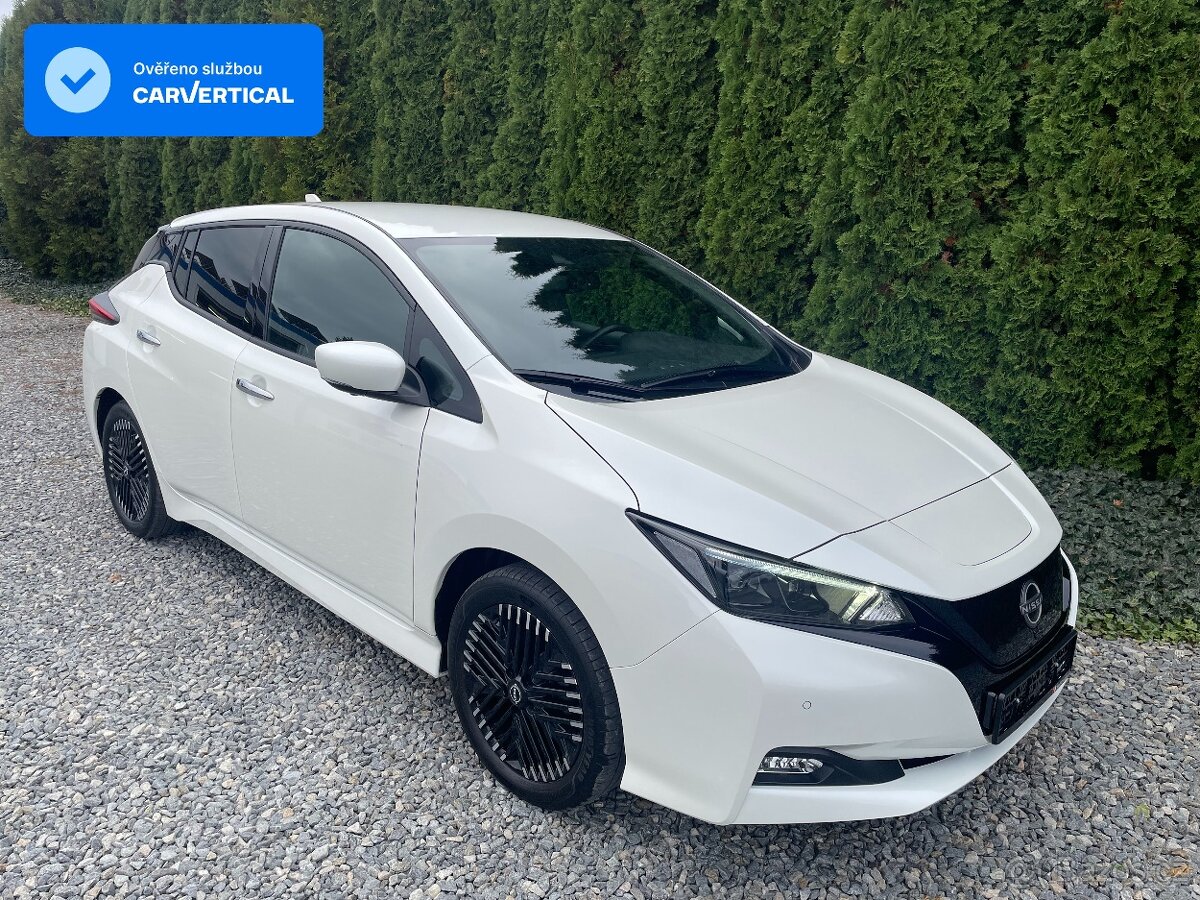 Nissan Leaf N-CONNECTA - LED / WINTER / PERLEŤ