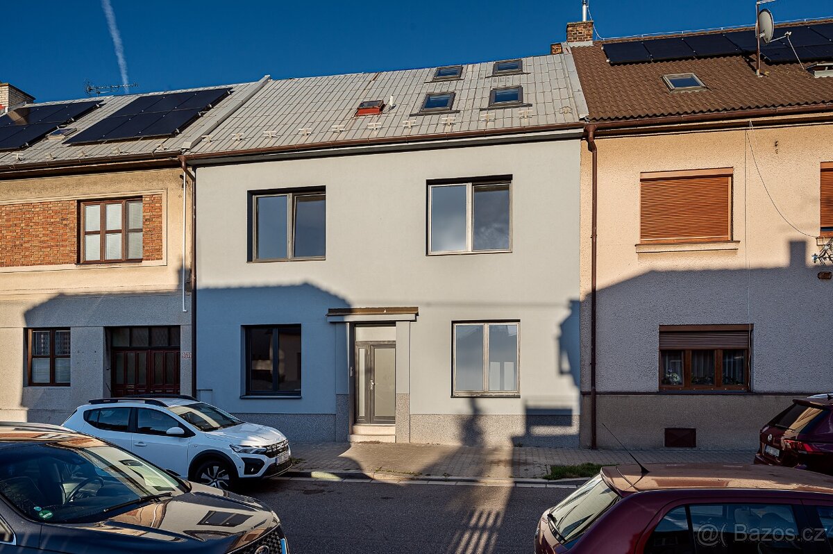 Byt 1+1 se sklepem a soukromou terasou, Pardubice