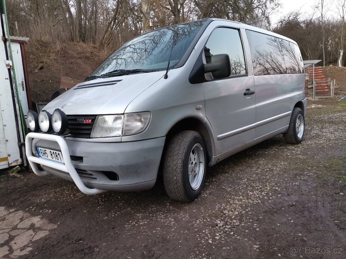 Rám z Mercedesu VITO