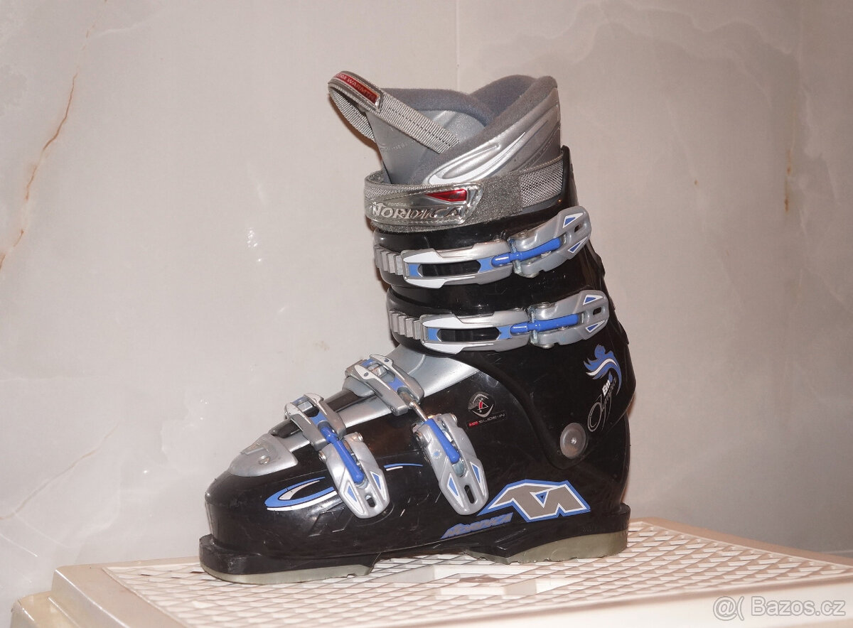 Dámské lyžáky 41 Nordica vel. 26 až 26,5 (7,5UK ; 41EU)