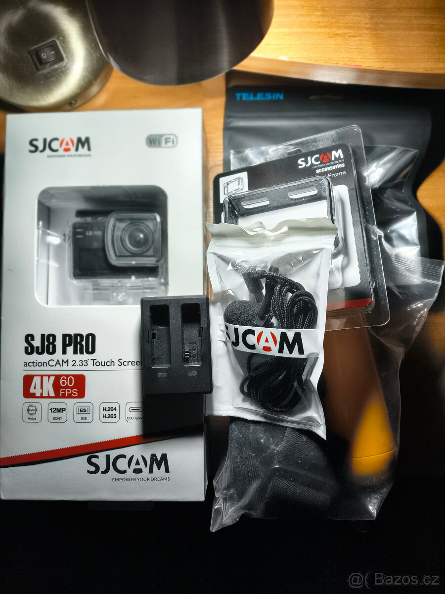 Akční 4K kamera SJCAM SJ8 Pro + bohaté příslušenství