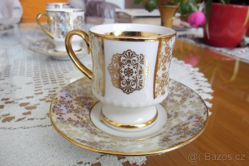 Porcelánová souprava