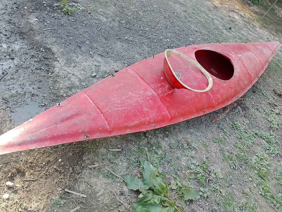 Kopyto - forma na výrobu kajaku