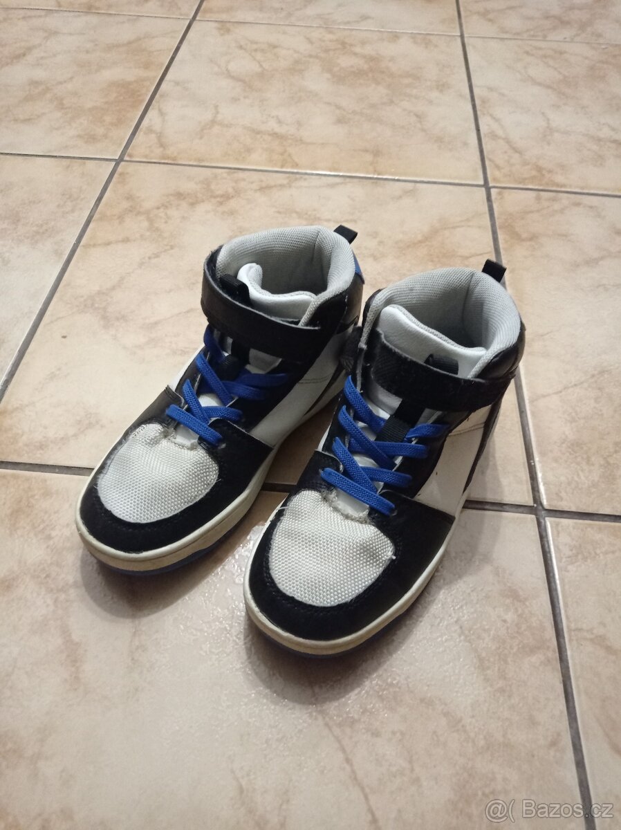 Kozníkové boty vel 25