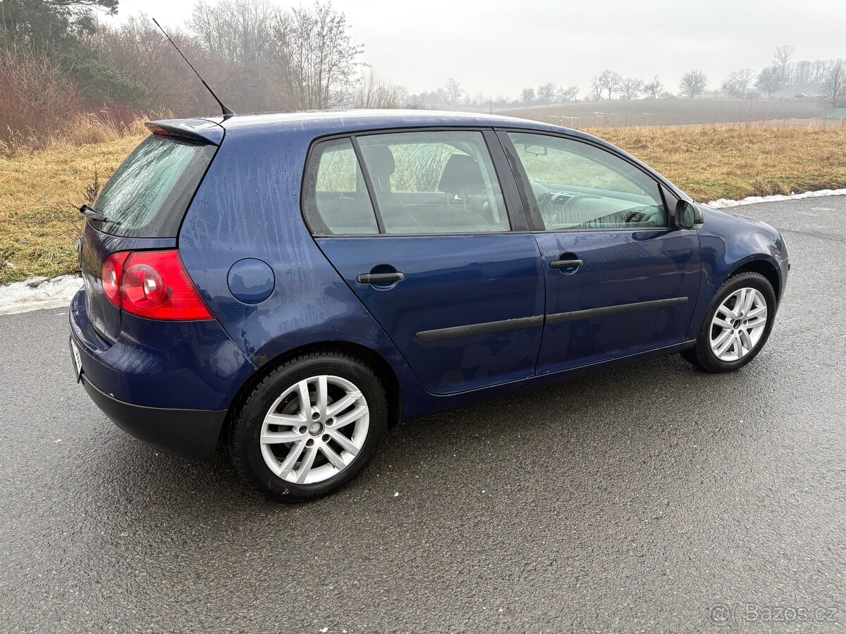 VW Golf V 1.4i 59kW