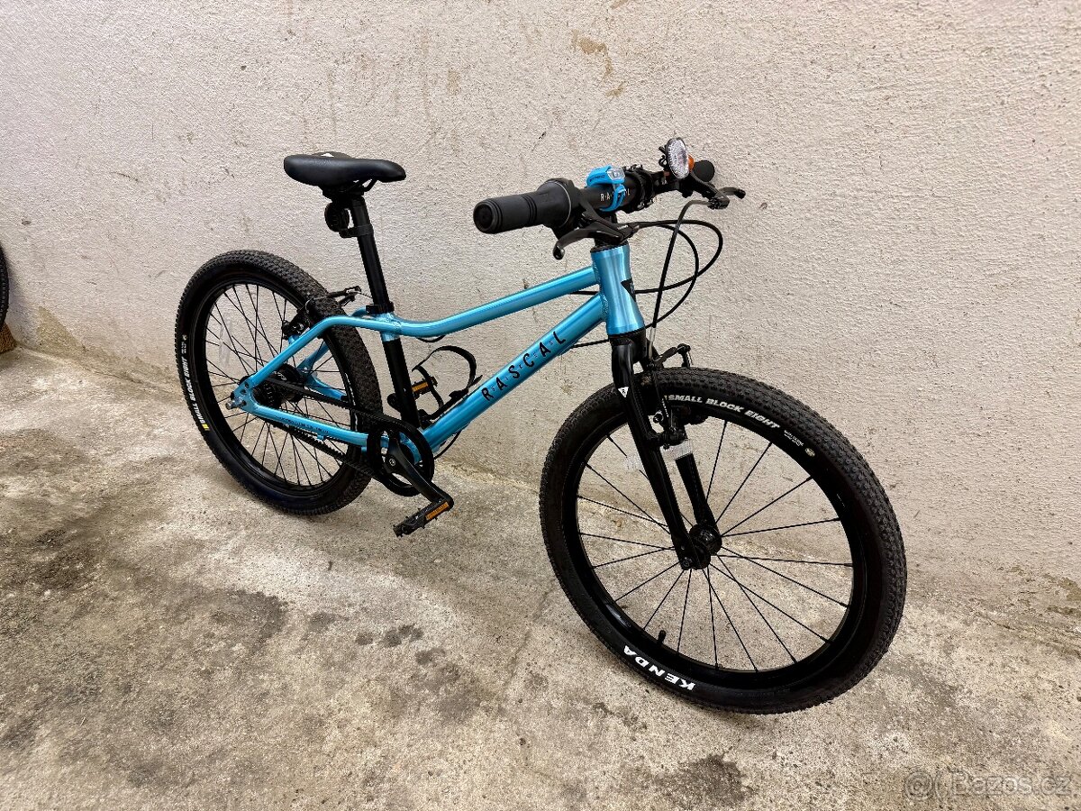 Lehké dětské kolo Rascal 20