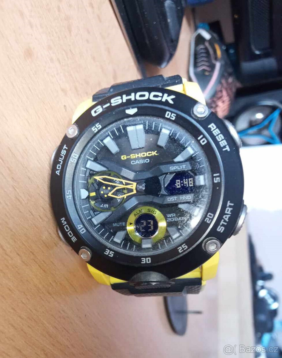 Pánské hodinky Casio G-SHOCK GA-2000-1A9ER / zánovní /