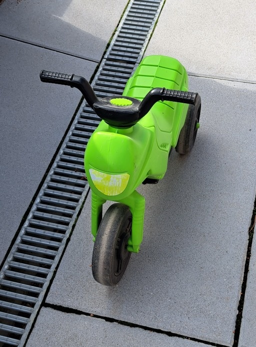 Odrážedlo motorka - malé zelené