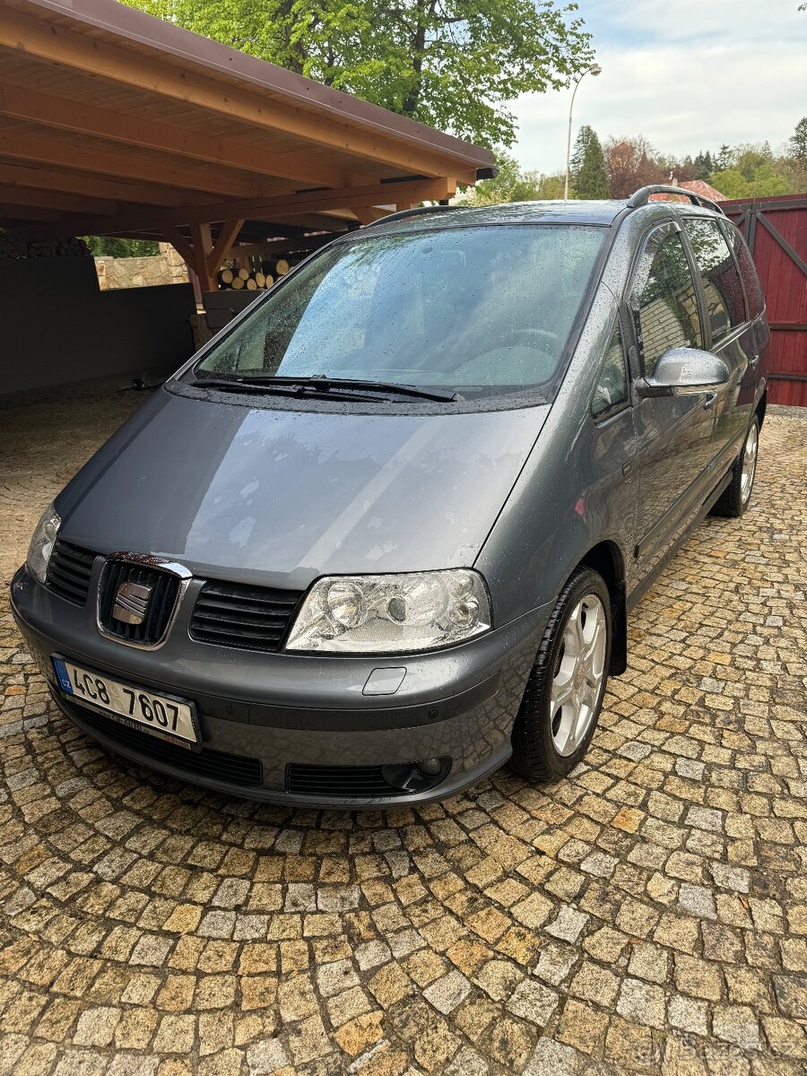 Seat Alhambra  2.0 Tdi 3/2010 bez filtru  částic