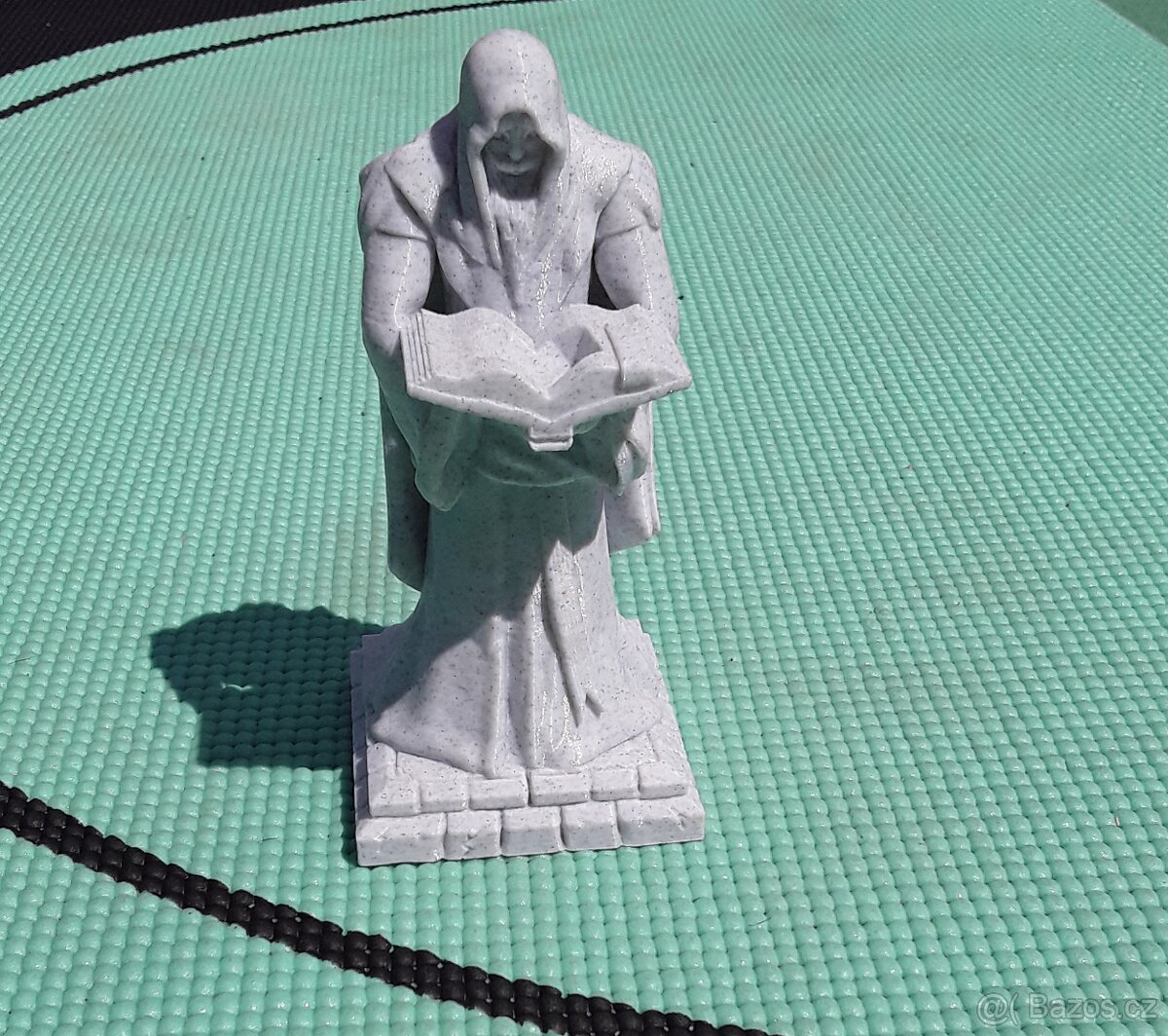 3D tisk postava mnicha v kápi