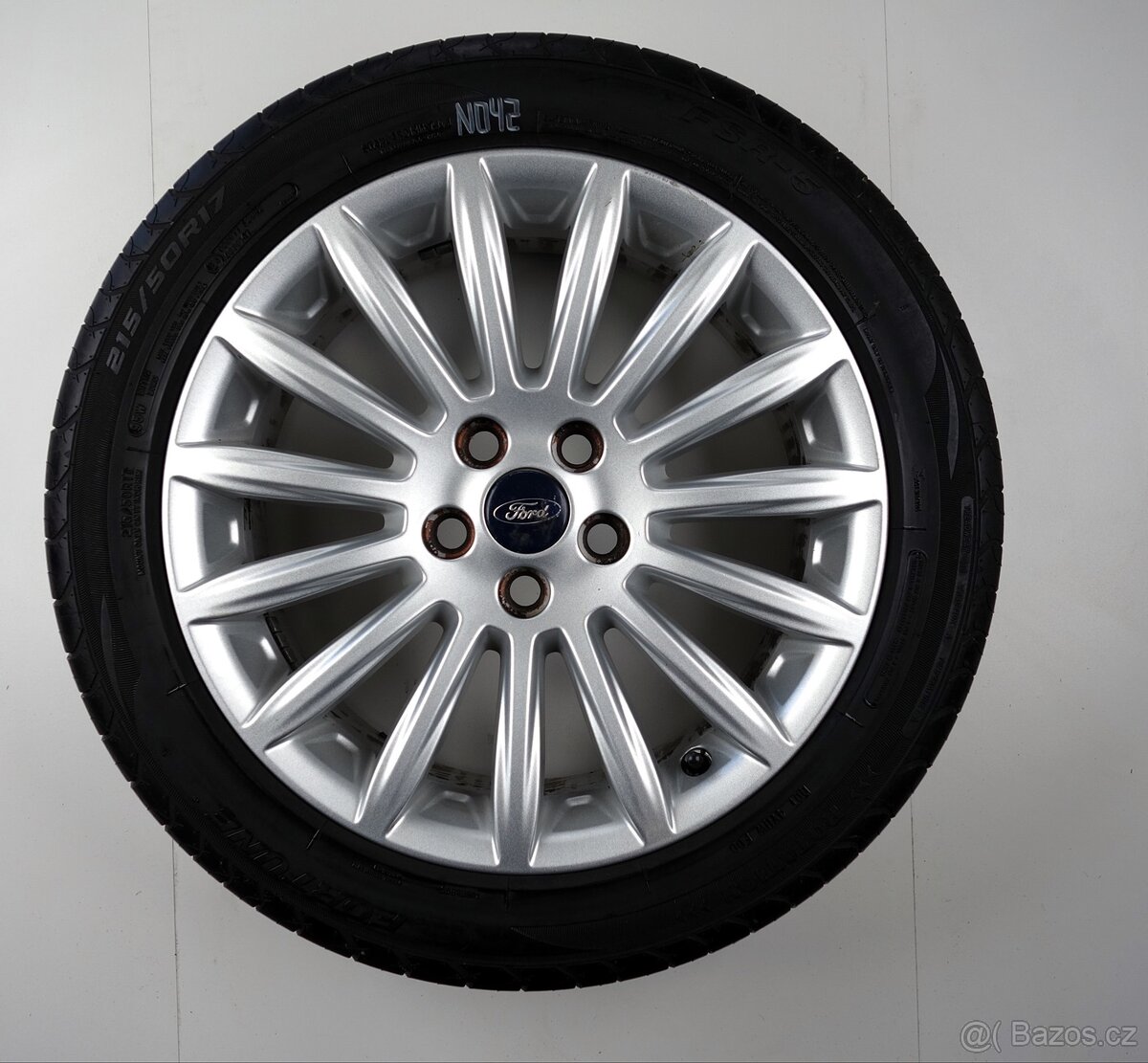 Ford Mondeo - Originání 17" alu kola - Letní pneu
