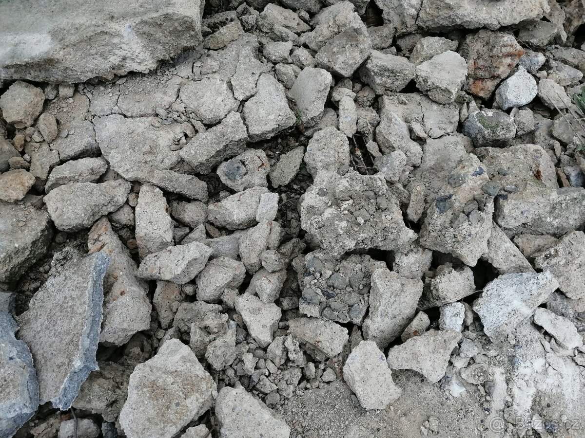 Betonová suť, zdarma za odvoz