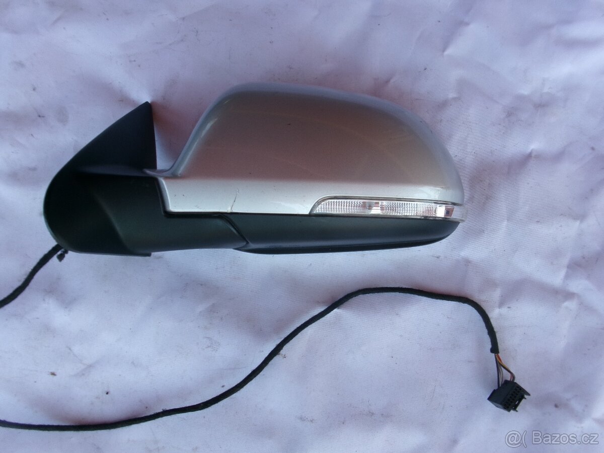 Octavia 2 levé zrcátko facelift