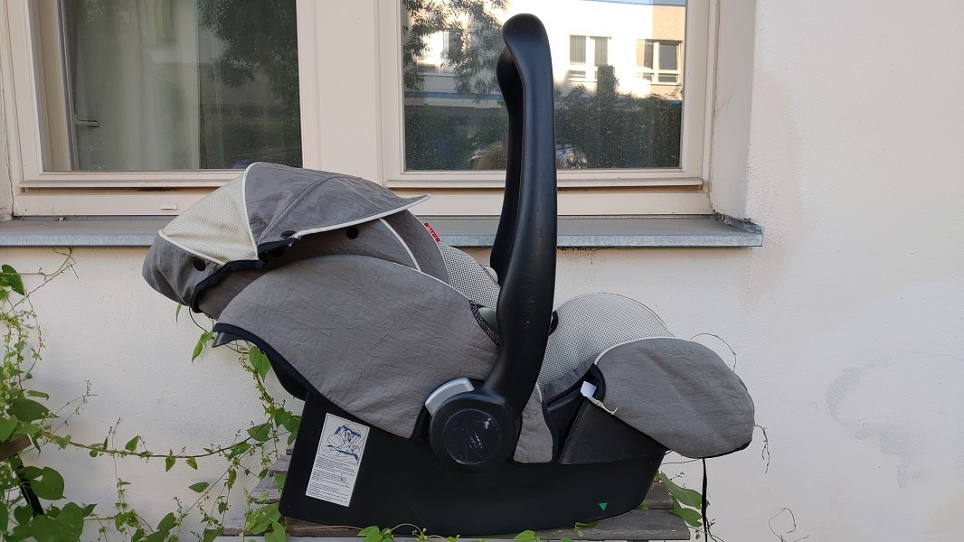 Dětská autosedačka / vajíčko STM od Hoco Austria, pěkný stav