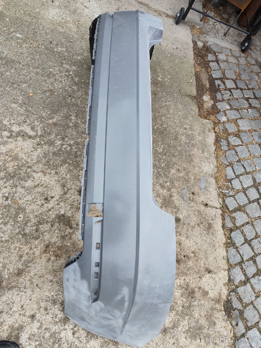 Zadní nárazník Octavia 3 sedan