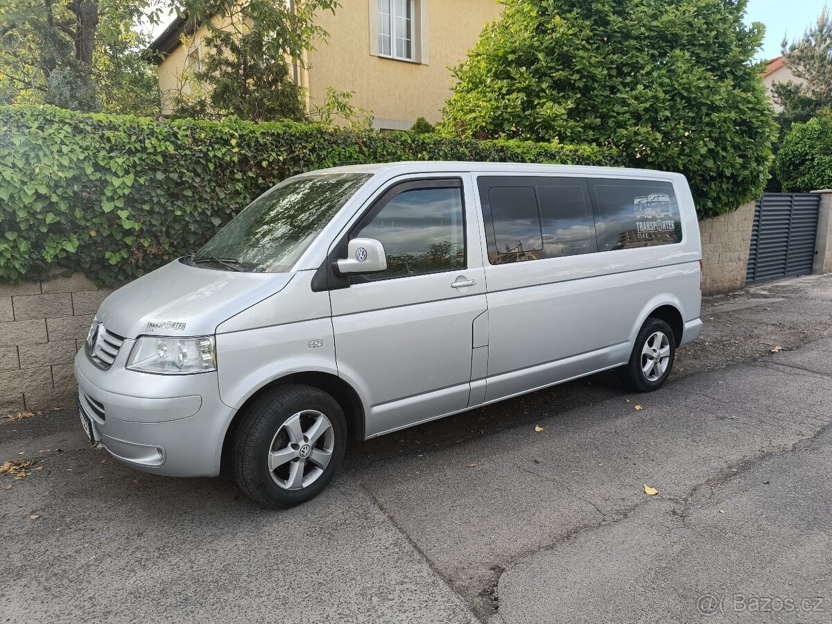 VW Caravelle Long T5 2.5TDi 96kW BNZ, 470tkm, 2008