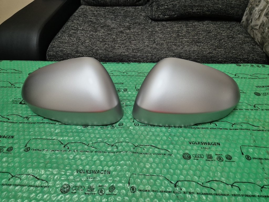 kryty vnějších zrcátek stříbrné Renault Austral 963H10265R
