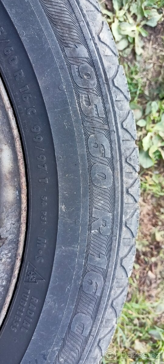 Prodám 195/60 R16