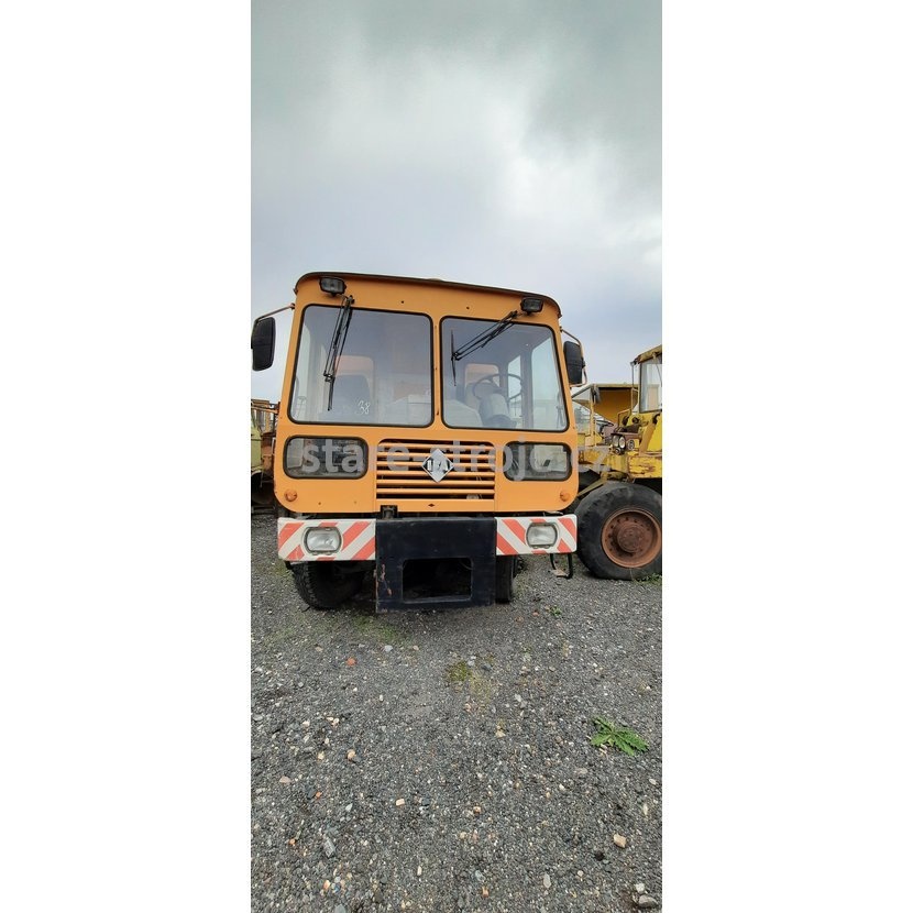 Zametací vůz IFA KM2301
