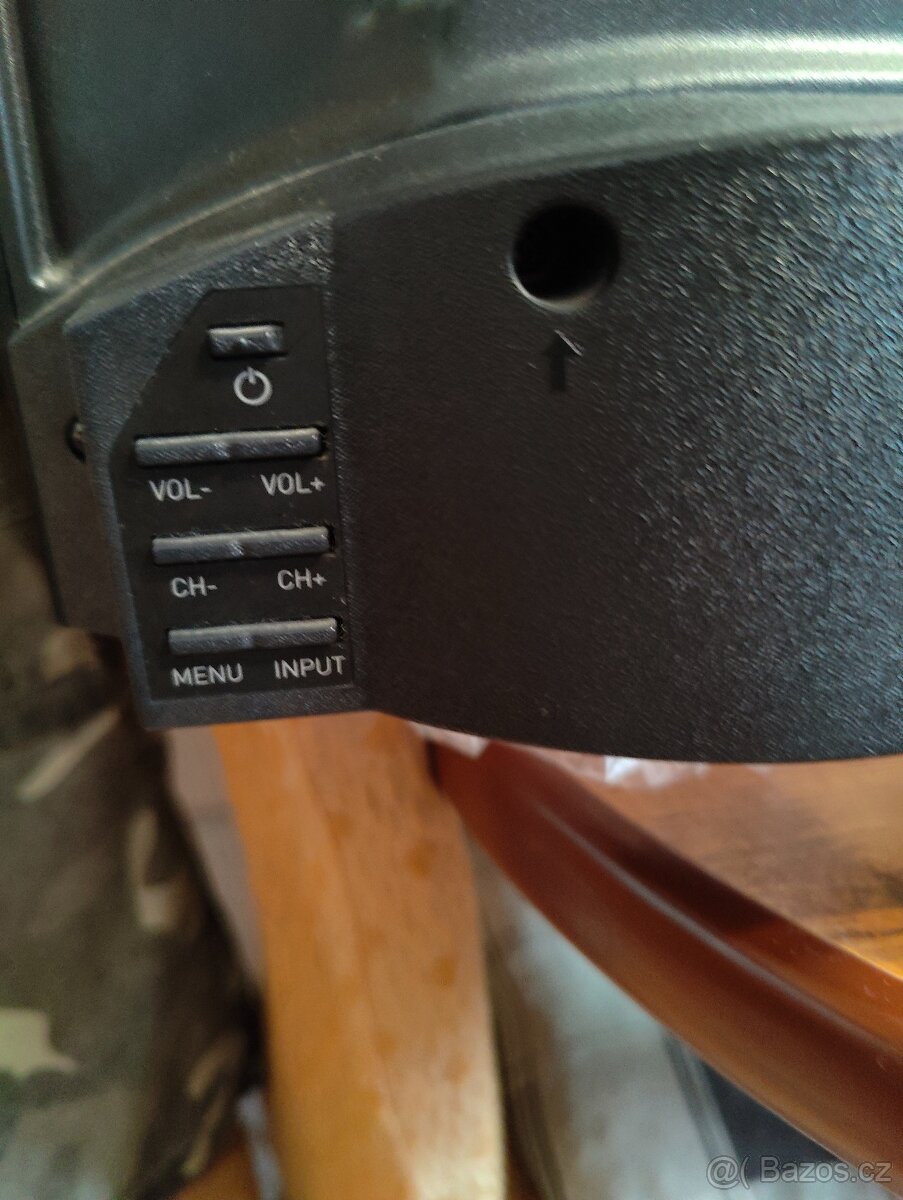 Chytrá tv Senkor úhlopříčka 80cm +Senkor anténa