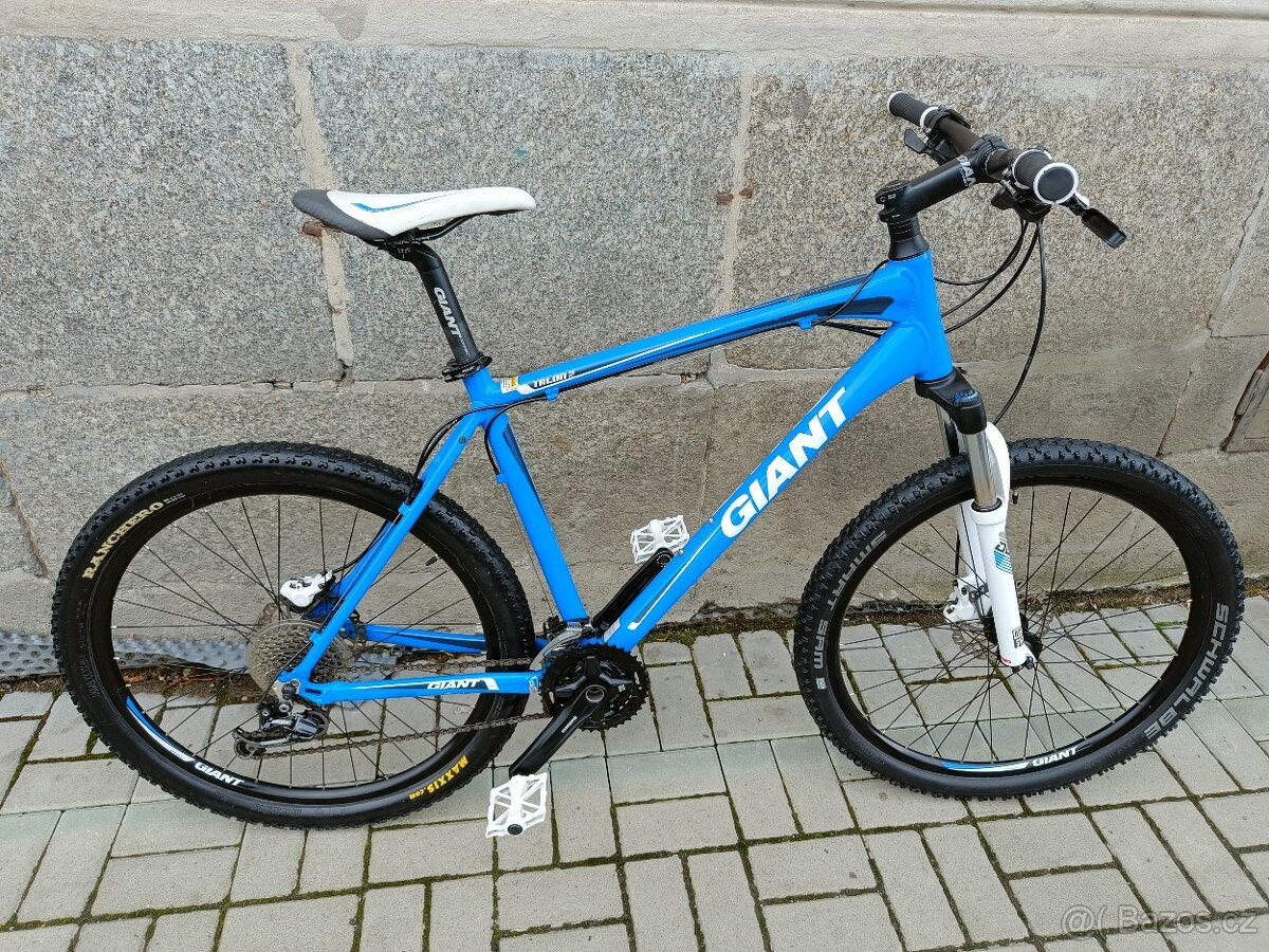 GIANT TALON 2 - DEORE/ROCKSHOX vel.20"