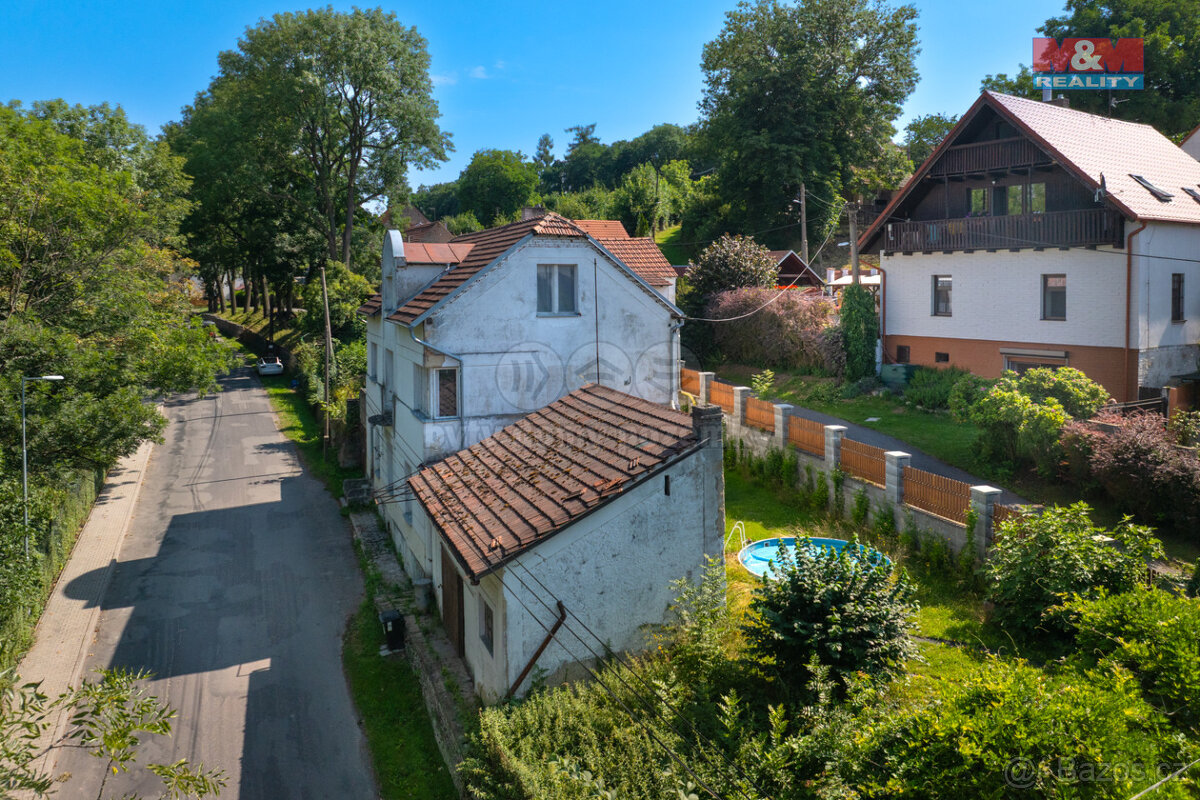 Prodej rodinného domu, 242 m², Kroučová