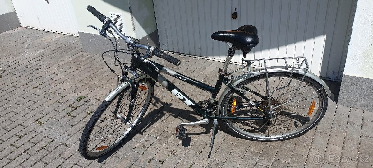 Dámské trekové kolo Nomad GT