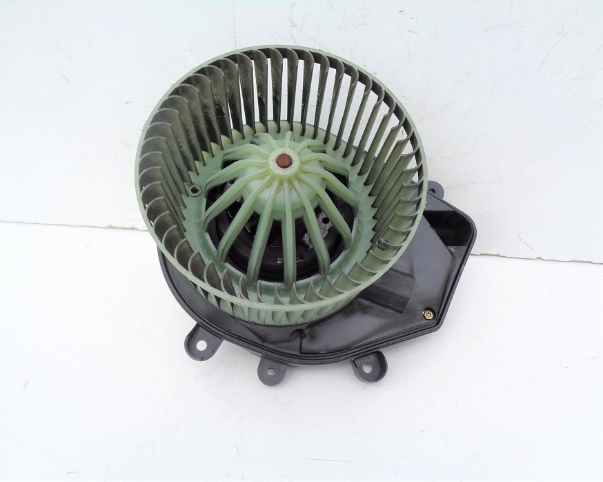 Škoda Superb I , WV Passat B5 B5.5 ventilátor topení