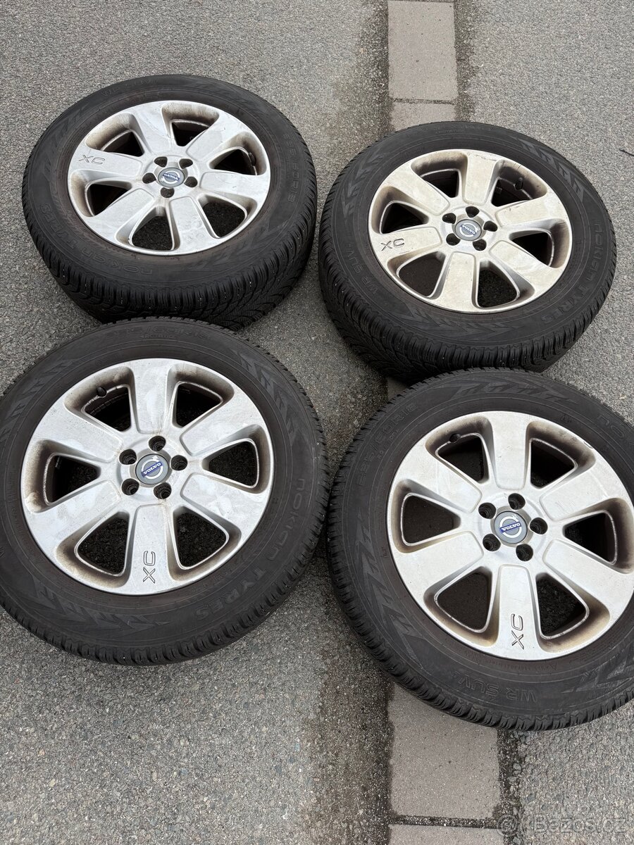 Zimni pneumatiky s disky Volvo XC60 235/60 R18
